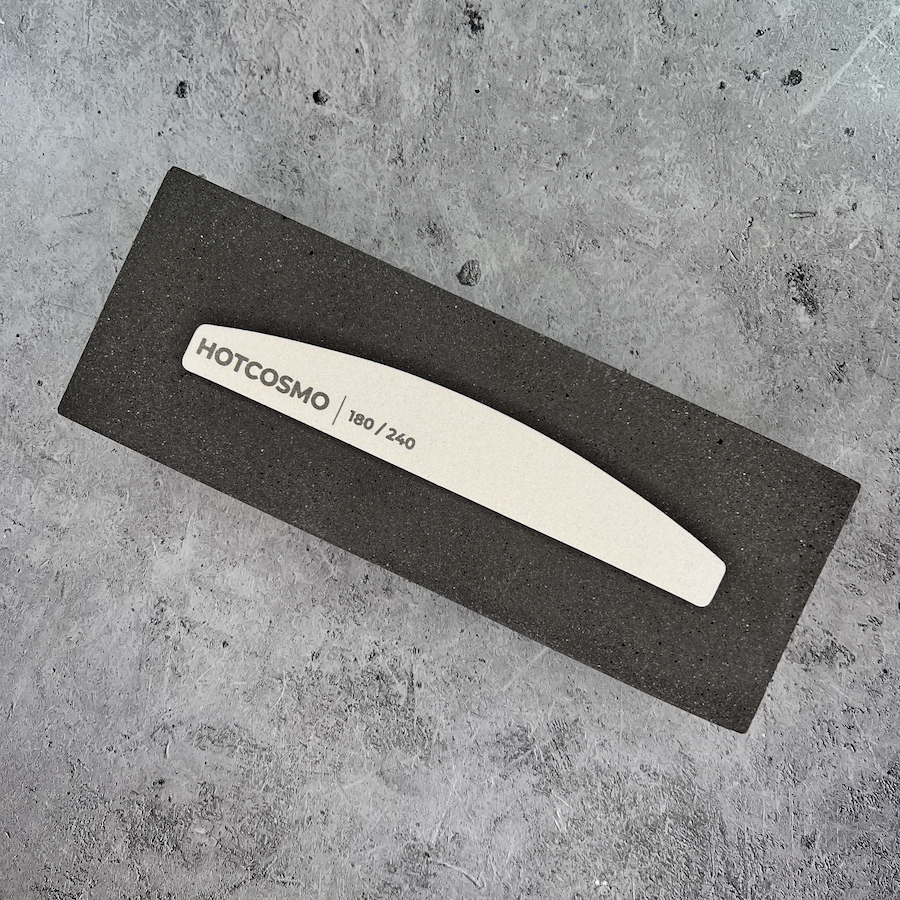 HOTCOSMO Пилка на ВСПЕНЕННОЙ основе ЛОДОЧКА 178х29мм   1шт  180/240